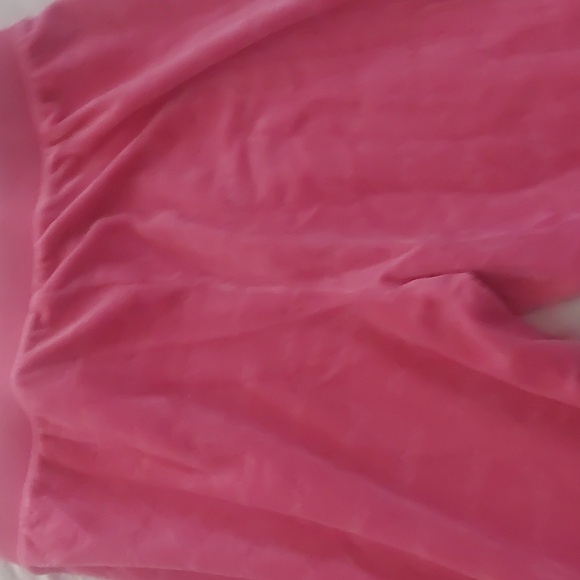 SKIMS pink velour tracksuit - Picture 12 of 12